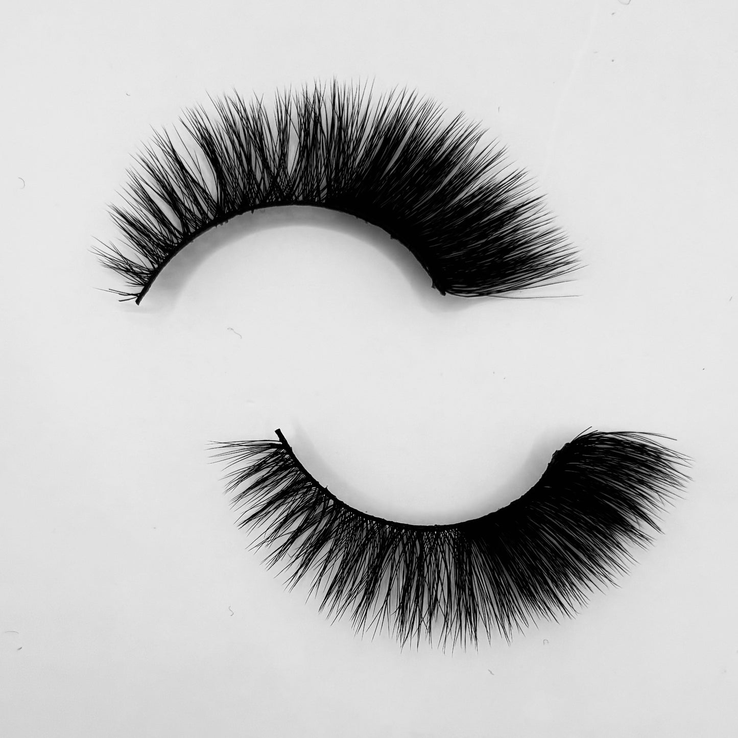 'Mindfulness' Strip Lash