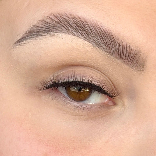 'Balance' Strip Lash