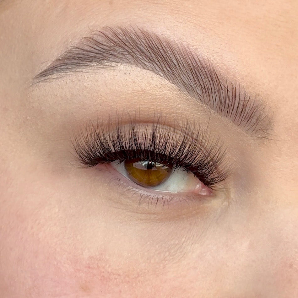 'Healing' Strip Lash