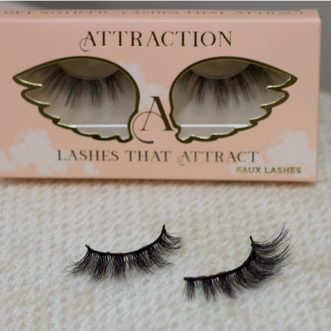 'Serenity' Strip Lash