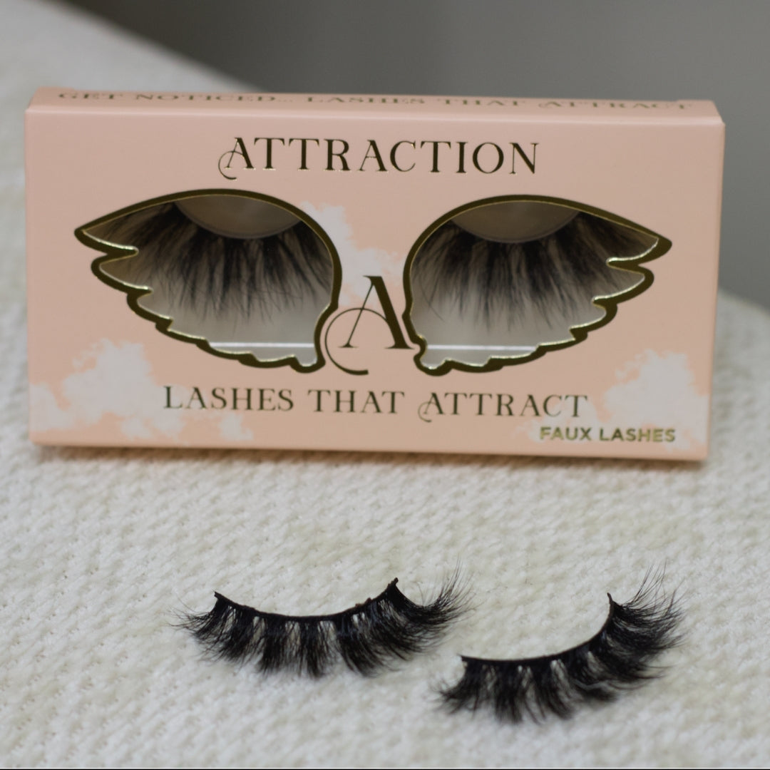 'Transcend' Strip Lash